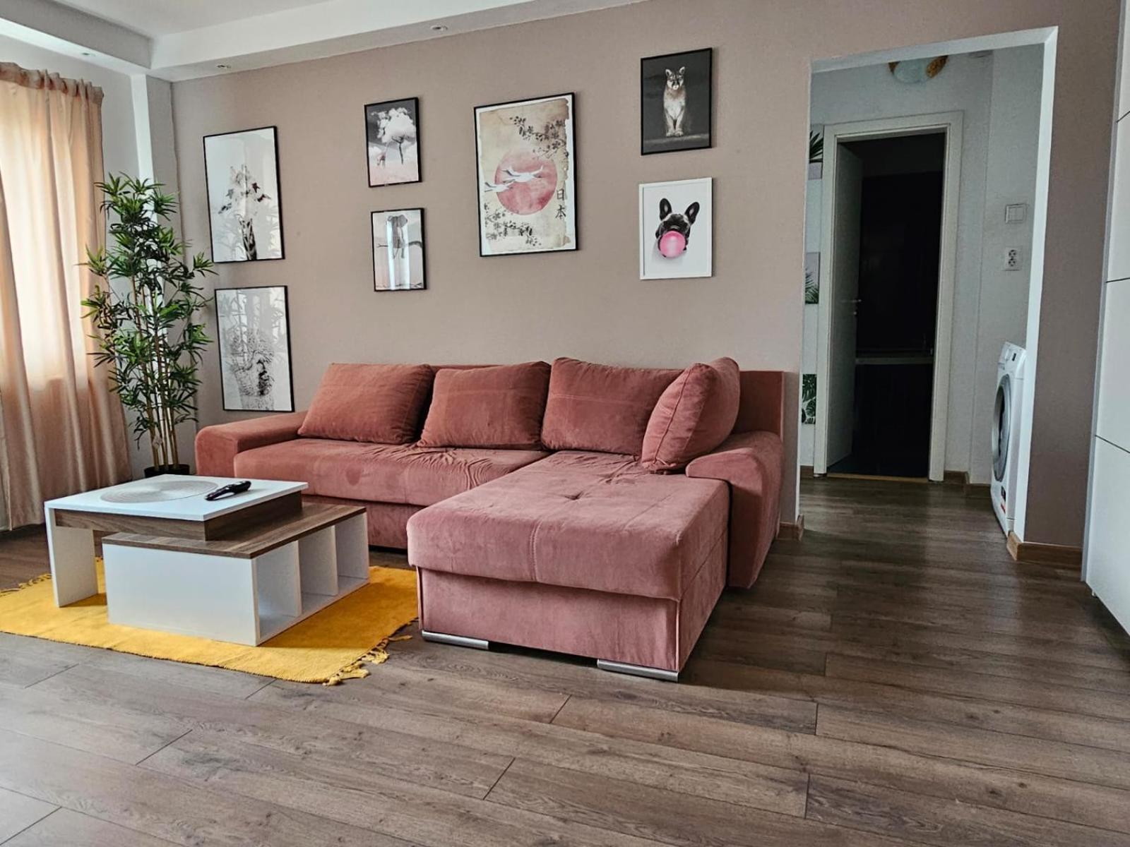 Apartament Near The Park Two Rooms Bukares Bagian luar foto